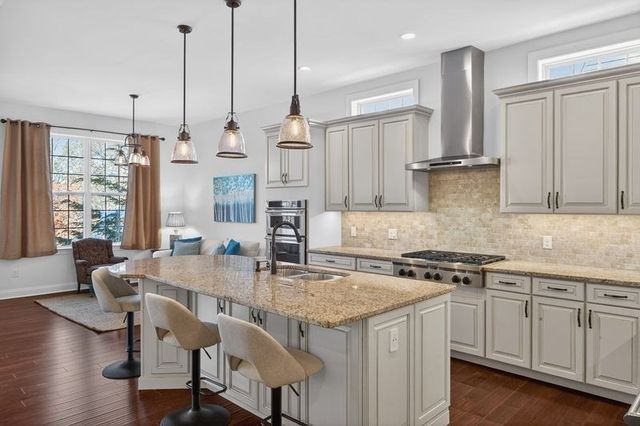 45 Snapping Bow, Plymouth, MA 02360