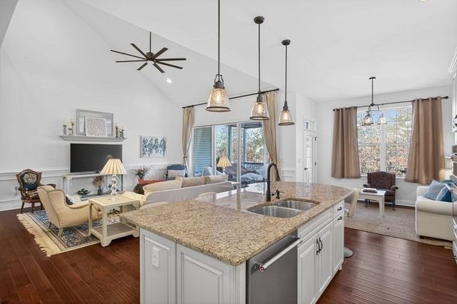 45 Snapping Bow, Plymouth, MA 02360