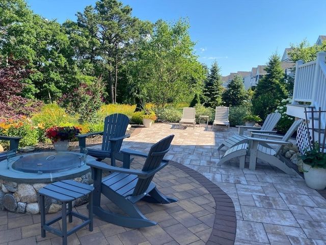 45 Snapping Bow, Plymouth, MA 02360