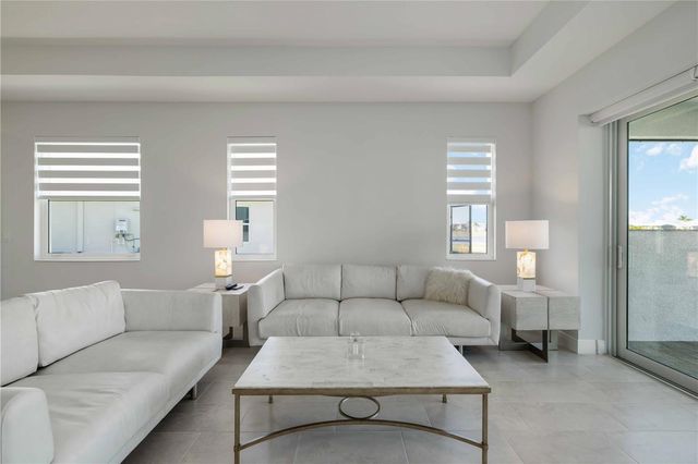 223 OKEEFFE CIRCLE, Bradenton, FL 34212