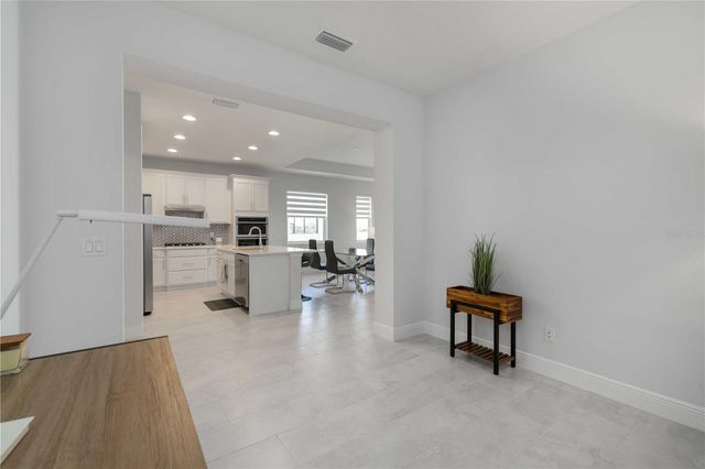 223 OKEEFFE CIRCLE, Bradenton, FL 34212