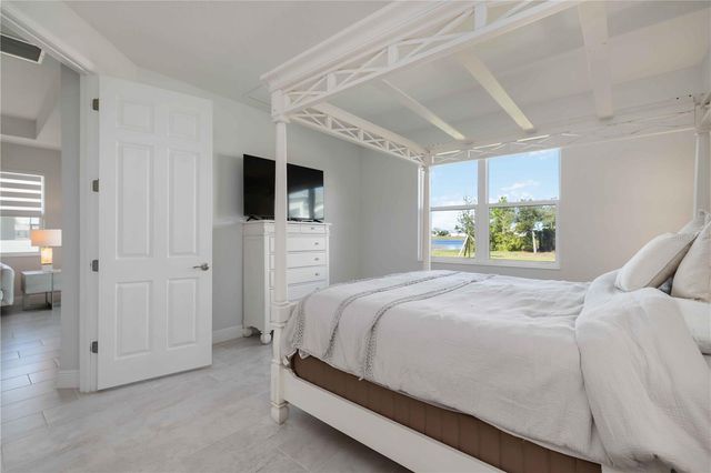 223 OKEEFFE CIRCLE, Bradenton, FL 34212