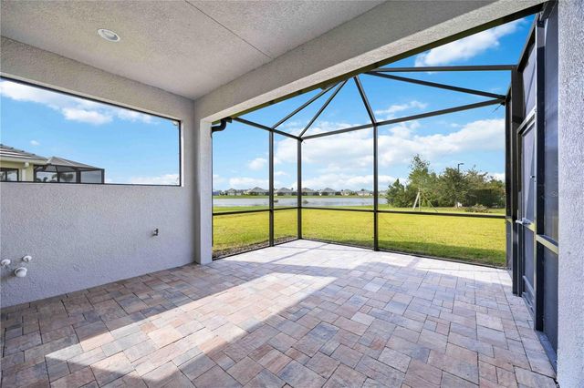 223 OKEEFFE CIRCLE, Bradenton, FL 34212