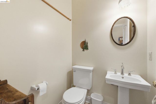 23401 Italian Bar Rd, Columbia, CA 95310