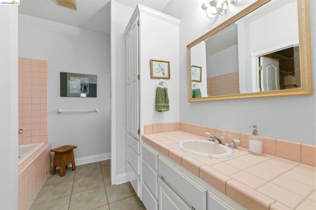 23401 Italian Bar Rd, Columbia, CA 95310