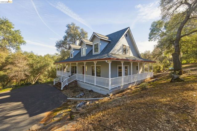 23401 Italian Bar Rd, Columbia, CA 95310