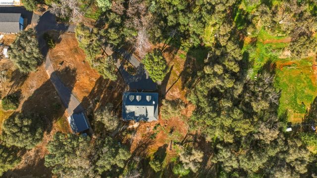 23401 Italian Bar Rd, Columbia, CA 95310