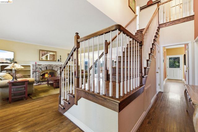 23401 Italian Bar Rd, Columbia, CA 95310