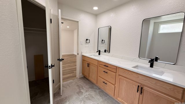 14263 Clover, San Antonio, TX 78217