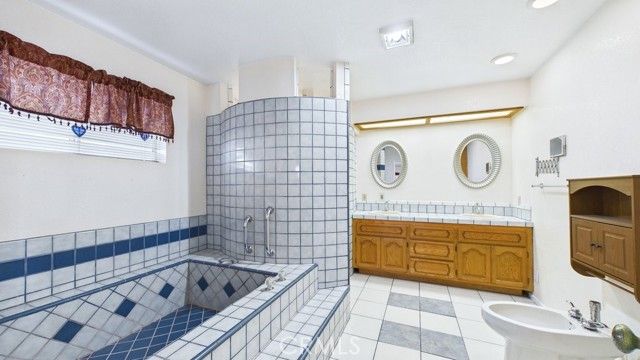 1529 E Avenue Q6, Palmdale, CA 93550