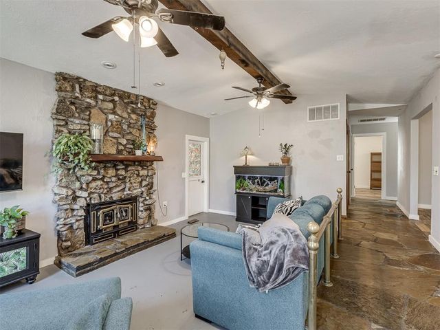 227 Abney SW, Piedmont, OK 73078
