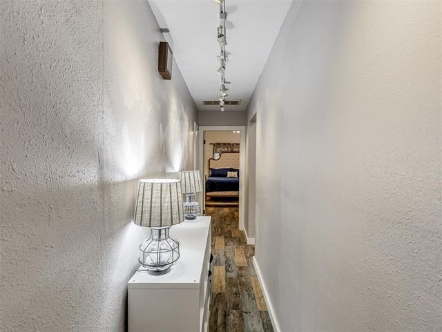 227 Abney SW, Piedmont, OK 73078