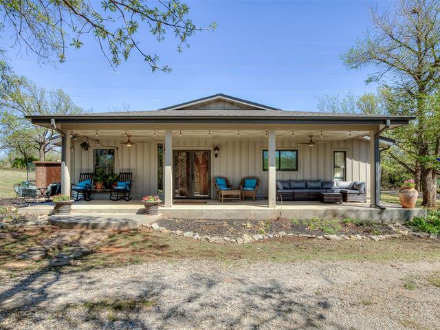 227 Abney SW, Piedmont, OK 73078