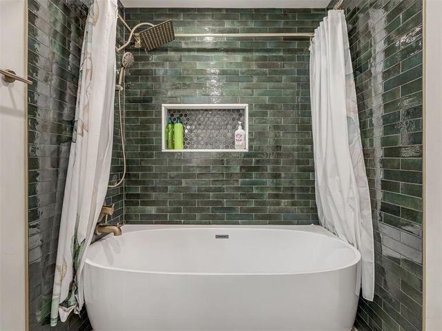 227 Abney SW, Piedmont, OK 73078