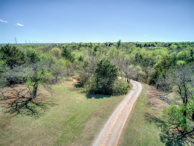 227 Abney SW, Piedmont, OK 73078