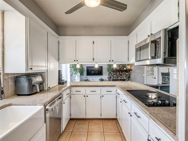227 Abney SW, Piedmont, OK 73078