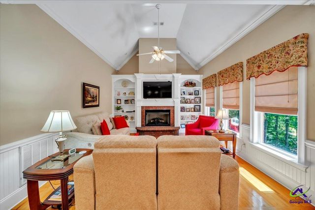 107 River Forest Drive, Forsyth, GA 31029