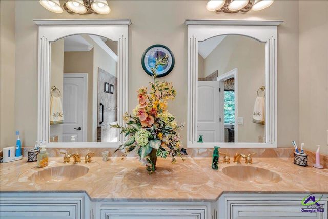 107 River Forest Drive, Forsyth, GA 31029