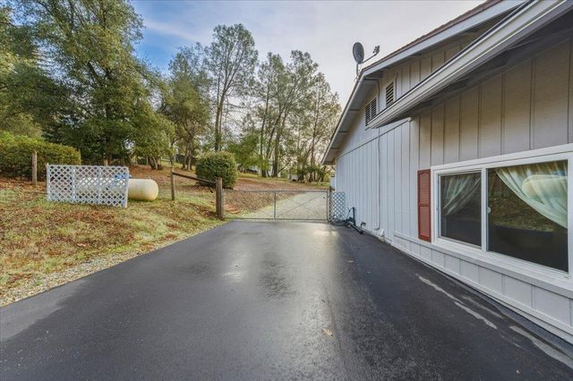 16535 Patricia Way, Grass Valley, CA 95949