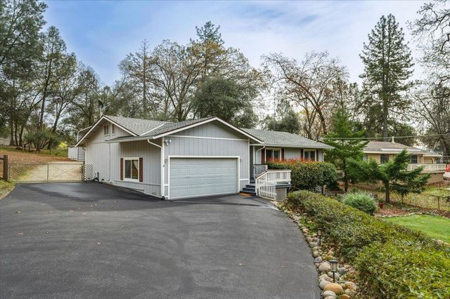 16535 Patricia Way, Grass Valley, CA 95949