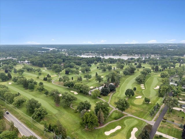 9535 Listeria Street, Commerce Twp, MI 48382