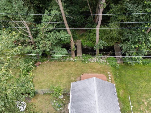 9535 Listeria Street, Commerce Twp, MI 48382