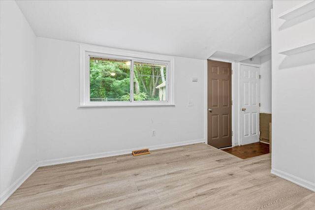 9535 Listeria Street, Commerce Twp, MI 48382