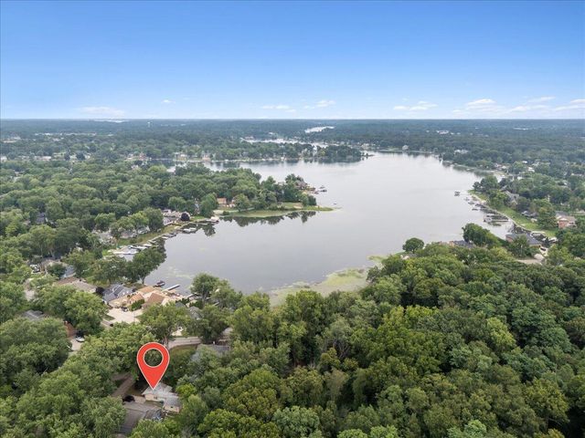 9535 Listeria Street, Commerce Twp, MI 48382