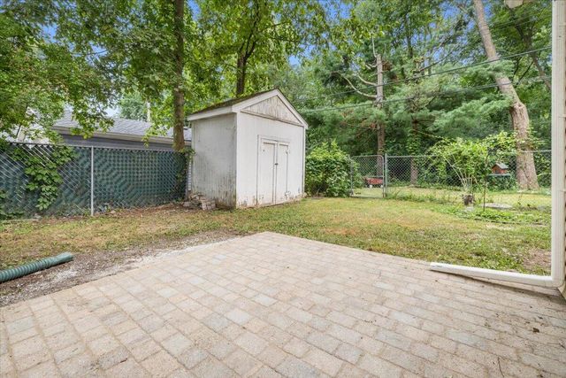 9535 Listeria Street, Commerce Twp, MI 48382