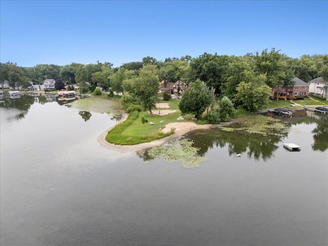 9535 Listeria Street, Commerce Twp, MI 48382