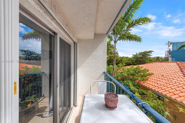 750 Michigan Ave 303, Miami Beach, FL 33139