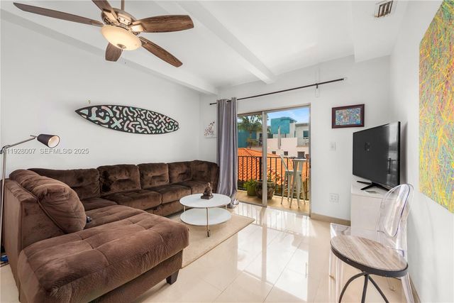 750 Michigan Ave 303, Miami Beach, FL 33139