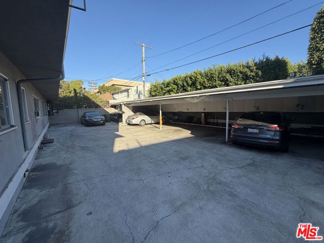 742 S Plymouth Boulevard 3, Los Angeles, CA 90005