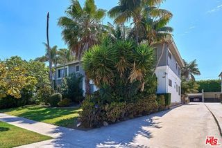 742 S Plymouth Boulevard 3, Los Angeles, CA 90005