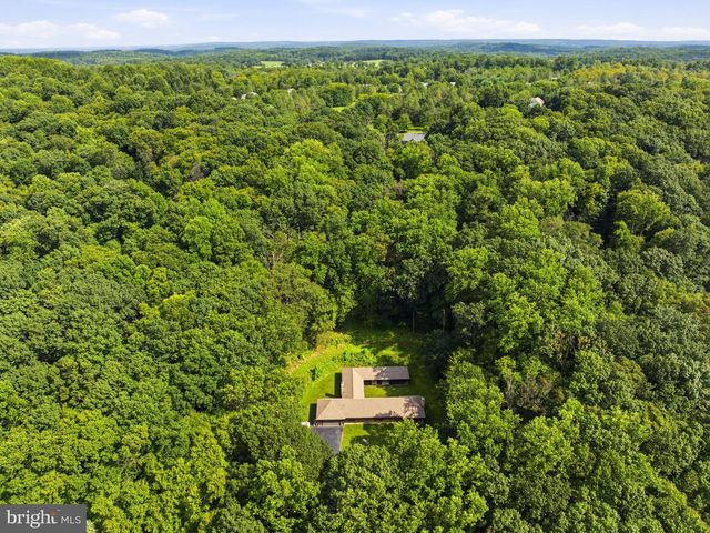 1652 POTTSTOWN PIKE, Glenmoore, PA 19343