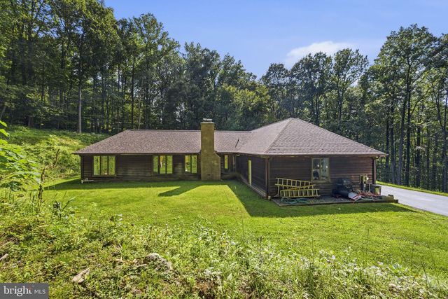 1652 POTTSTOWN PIKE, Glenmoore, PA 19343