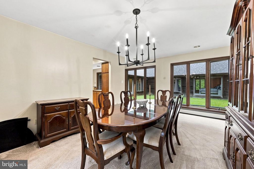 Image 16 of property listing at 1652 POTTSTOWN PIKE, Glenmoore, PA 19343