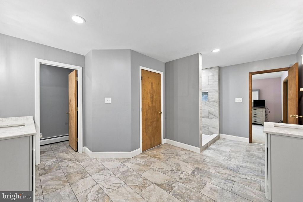 Image 35 of property listing at 1652 POTTSTOWN PIKE, Glenmoore, PA 19343