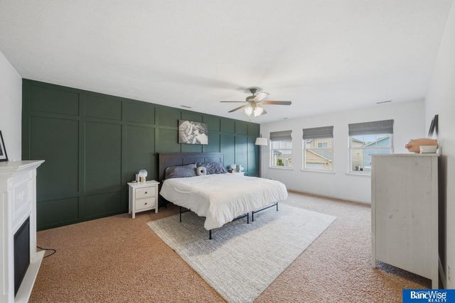 5952 Thompson Creek Boulevard, Lincoln, NE 68516