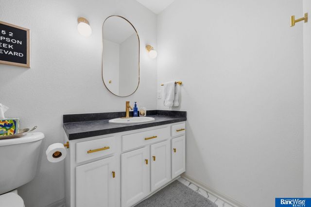 5952 Thompson Creek Boulevard, Lincoln, NE 68516