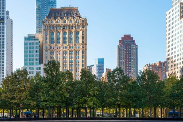 15 Broad St Apt 1630, New York City, NY 10005