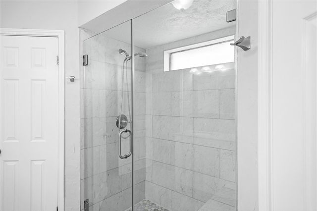 103 Pine Valley Street, Huntsville, TX 77320