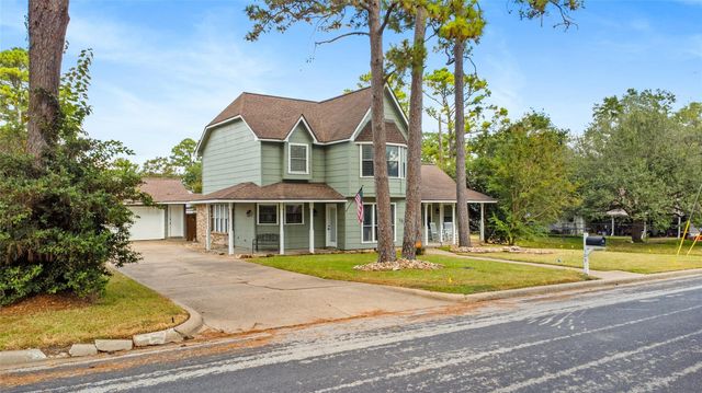 103 Pine Valley Street, Huntsville, TX 77320