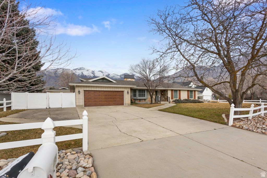 Image 3 of property listing at 499 E 300 N, Alpine, UT 84004