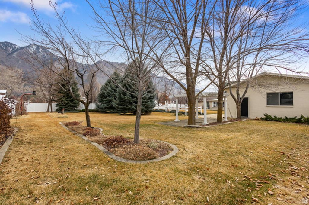 Image 49 of property listing at 499 E 300 N, Alpine, UT 84004