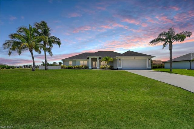 2004 SW 30th ST, Cape Coral, FL 33914