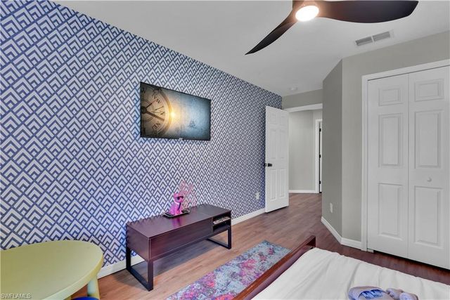 2004 SW 30th ST, Cape Coral, FL 33914