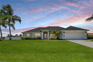 2004 SW 30th ST, Cape Coral, FL 33914