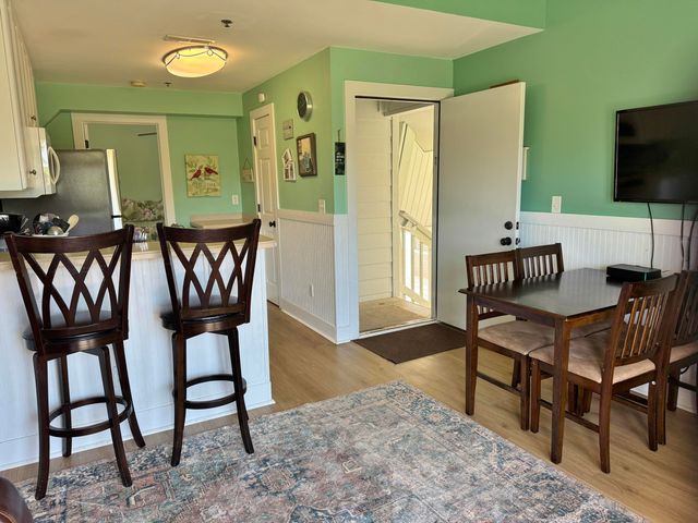 287 Driftwood Lane, Edisto Beach, SC 29438