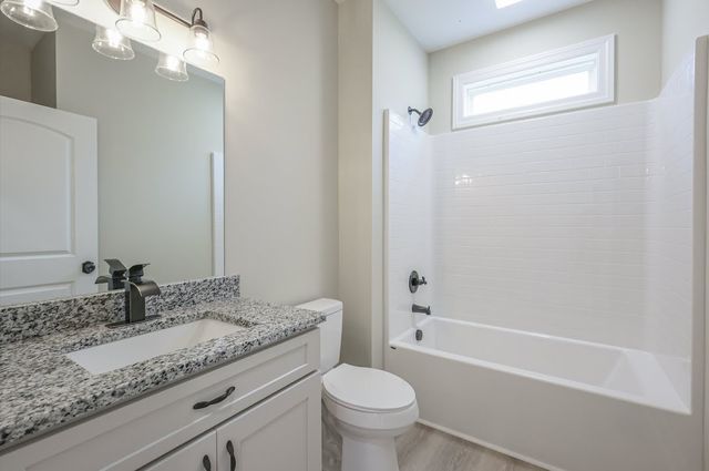 8415 W Sheepneck Rd, Mount Pleasant, TN 38474